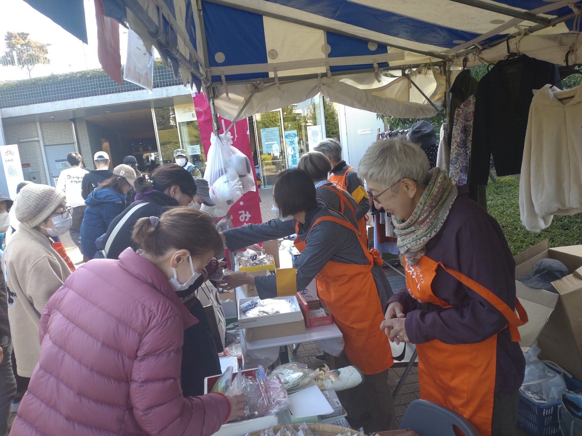 福祉バザーは大盛況のうちに終了！～市内のお祭りはまだまだ続きますのイメージ